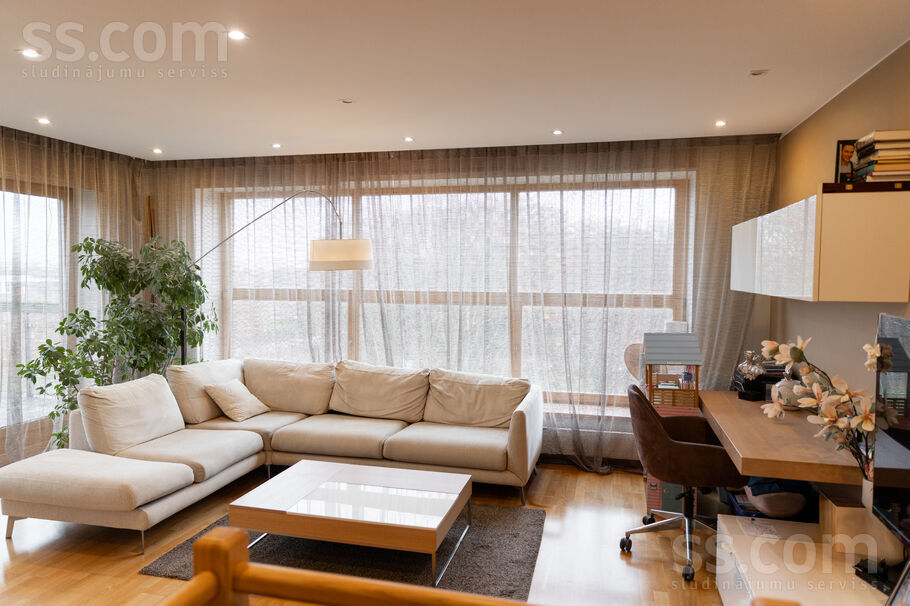 Rietumkrasta 1, Liepāja un raj., Liepāja — dzivoklis