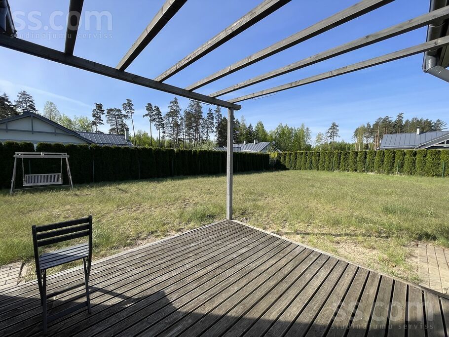 Grodu 4, Upesciems, Rīgas rajons, Garkalnes nov. — maja