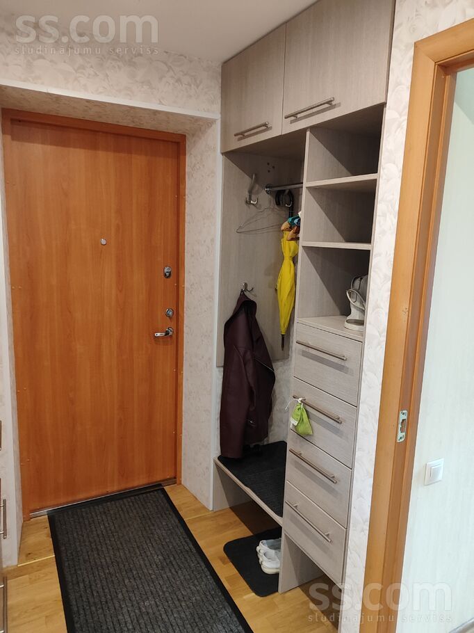 Skolas 3, Nīca, Liepāja un raj., Nīcas pag. — dzivoklis