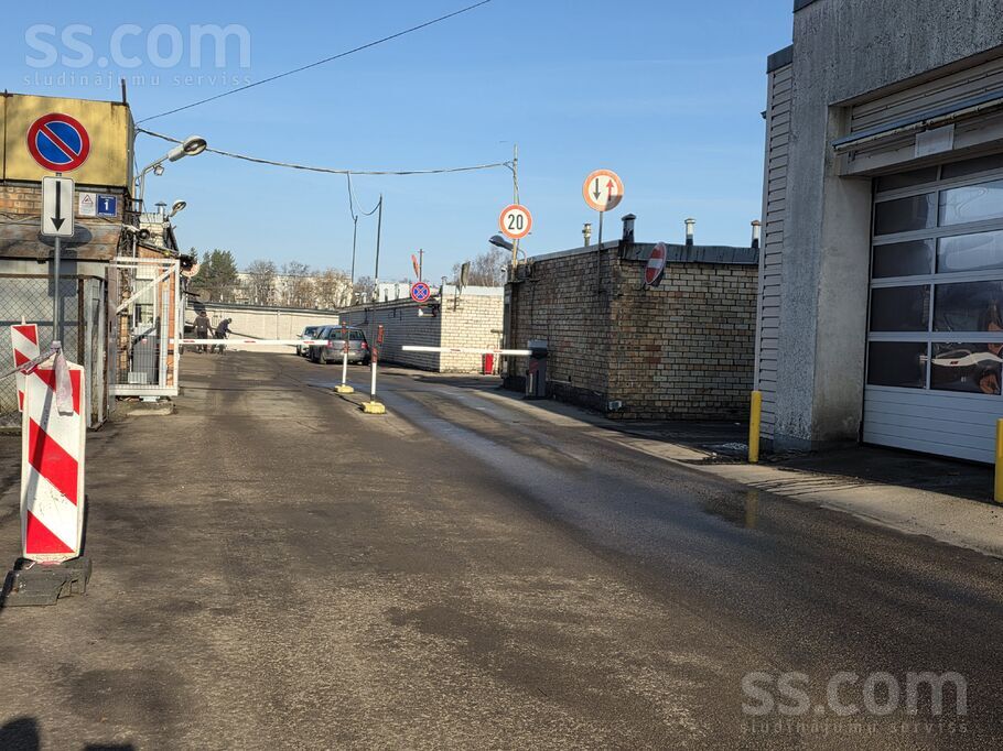 Astras 1, Rīga, Purvciems — telpa