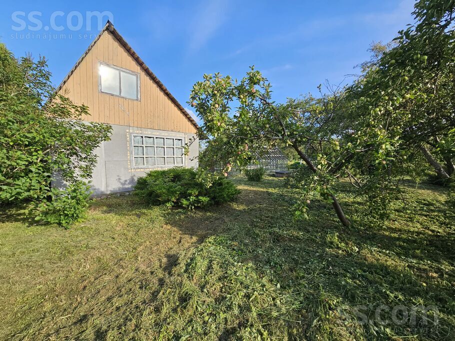 Šķēde, Liepāja un raj., Medzes pag. — maja