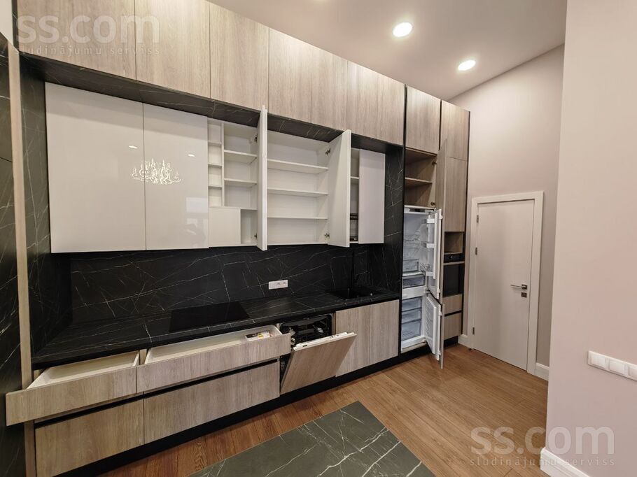 Saules 17a, Daugavpils un raj., Daugavpils — dzivoklis