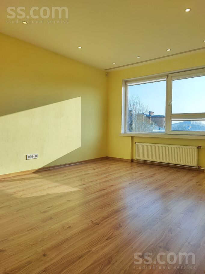 Saules 58, Ventspils un raj., Ventspils — dzivoklis