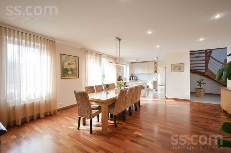 Nākotnes 63, Rīgas rajons, Sigulda — maja