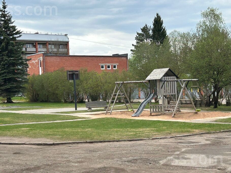 Voldemāra Baloža 20, Valmiera un raj., Valmiera — dzivoklis