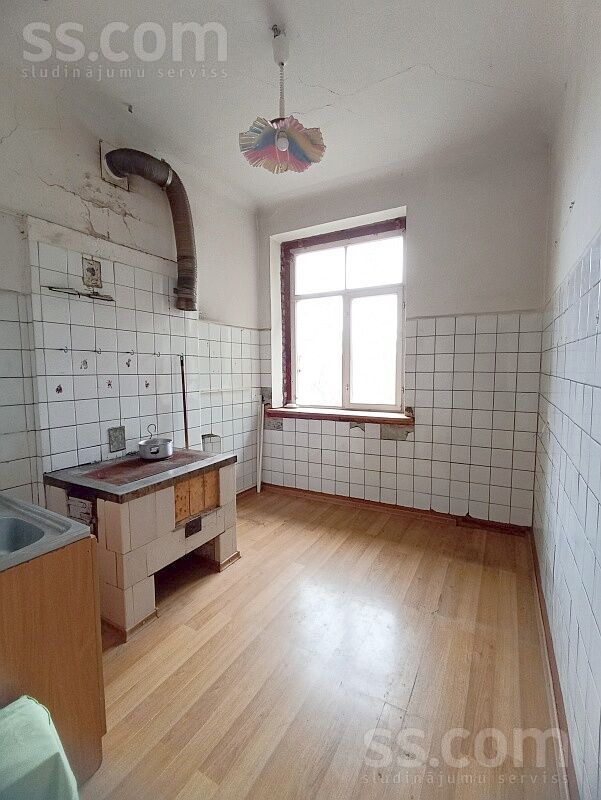 Pleskavas iela 3, Valmiera un raj., Valmiera — dzivoklis