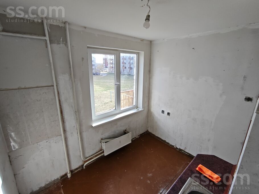 Gaismas 14, Daugavpils un raj., Daugavpils — dzivoklis