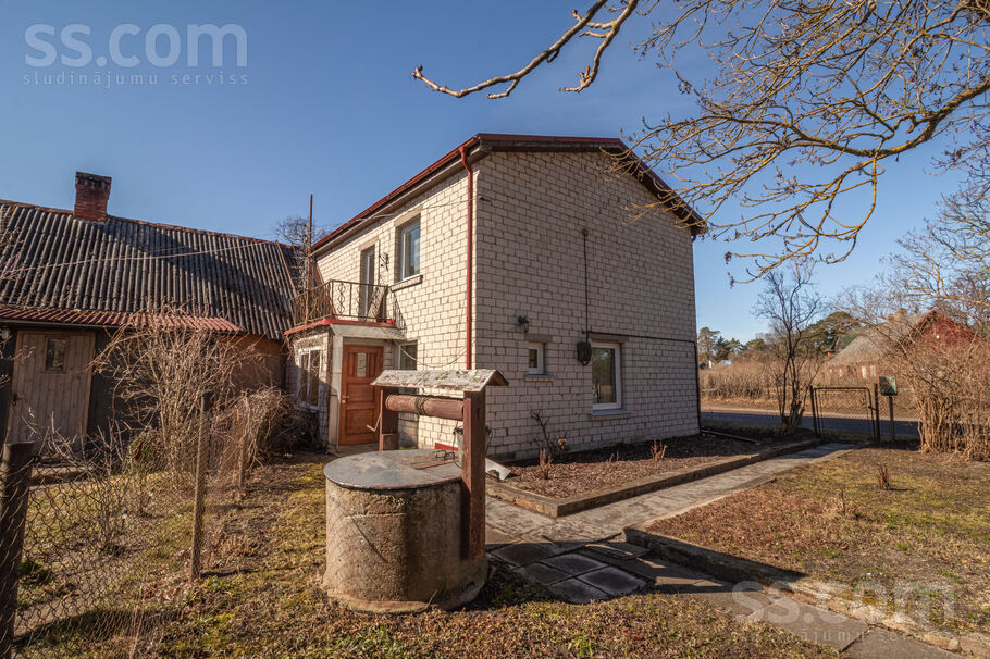 Lielā iela 148, Mērsrags, Talsi un raj., Mērsraga pag. — maja