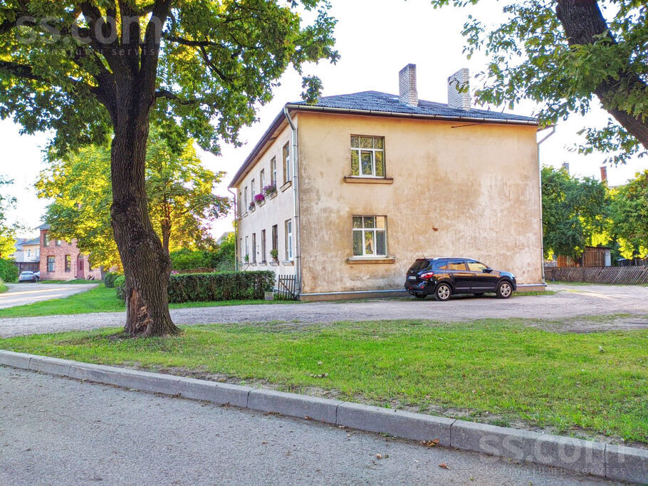 Pleskavas iela 3, Valmiera un raj., Valmiera — dzivoklis