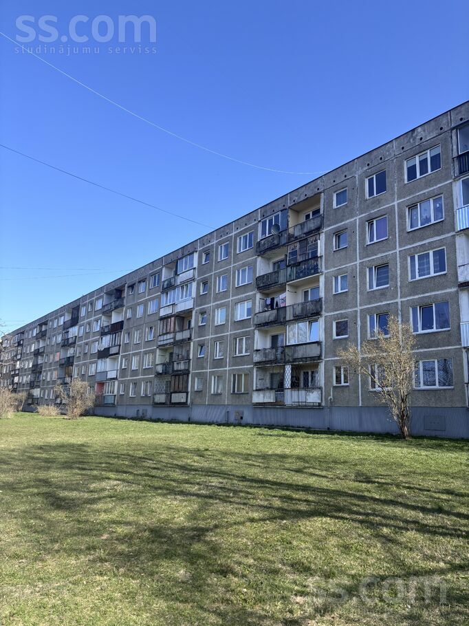 Lokomotīves 64, Rīga — dzivoklis