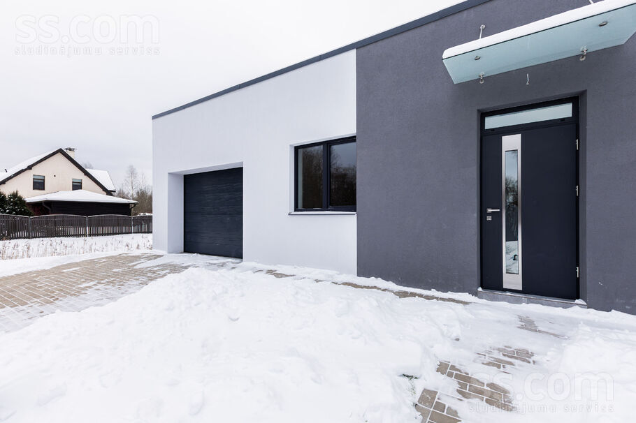 Dzirnezera iela 4a, Līči, Rīgas rajons, Stopiņu nov. — maja