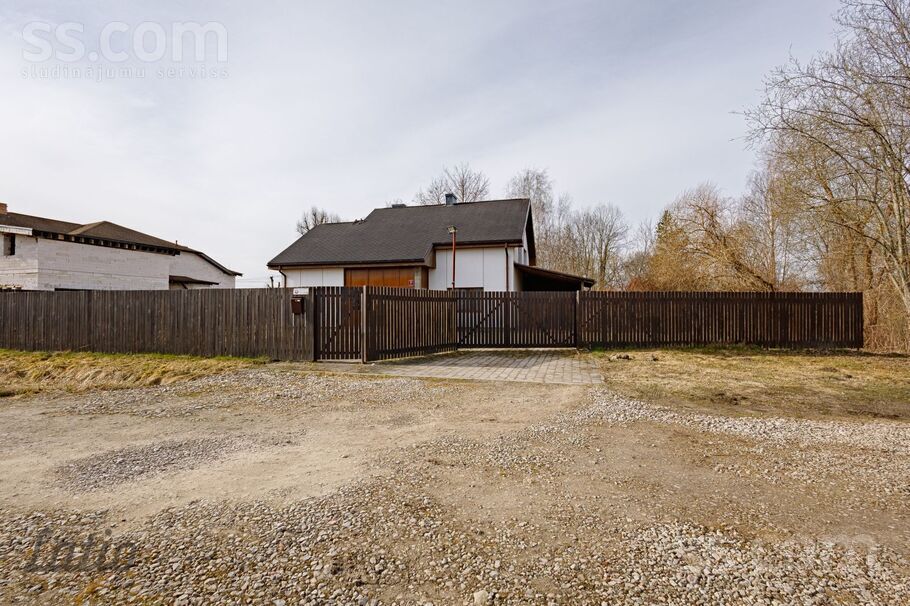 Romas 1a, Jelgava un raj., Jelgava — maja