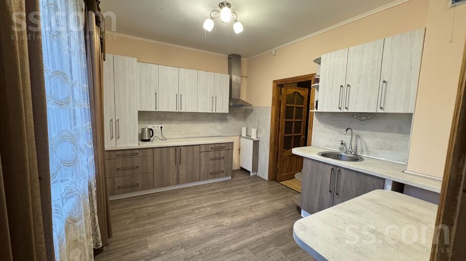 Zaru 31, Daugavpils un raj., Daugavpils — maja