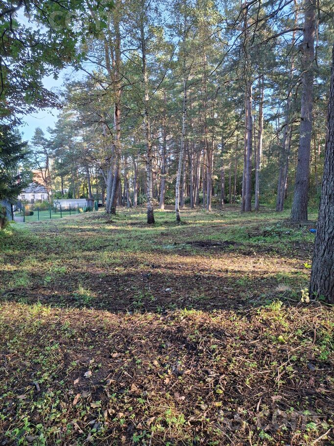 Biķernieku 215, Rīga — zeme