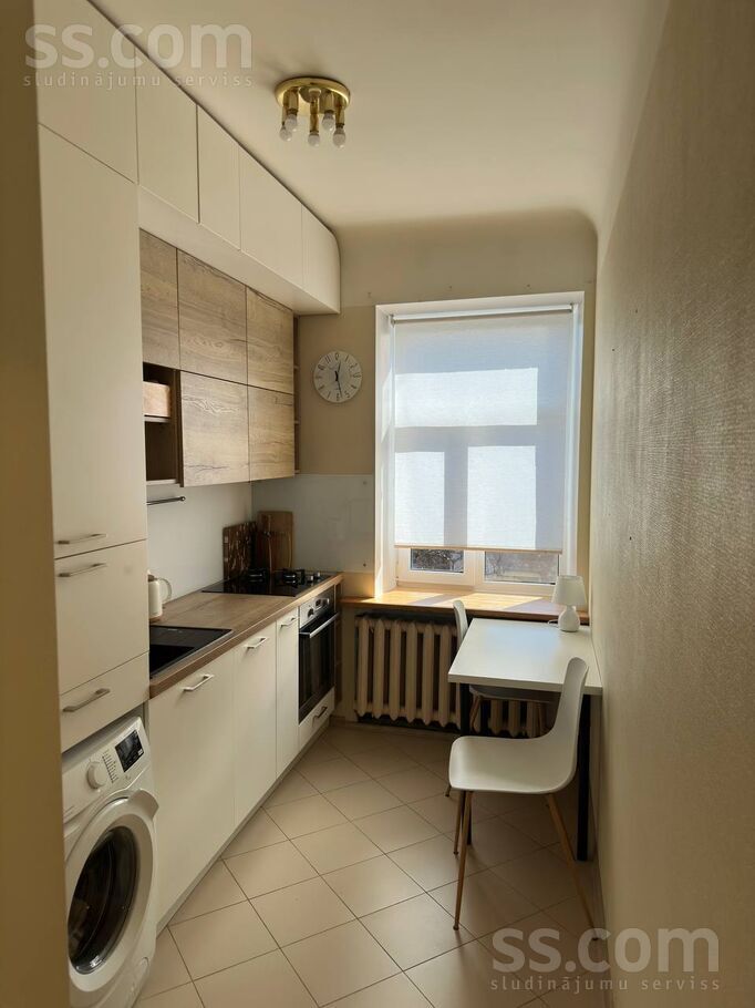 Zvaigžņu 27, Rīga — dzivoklis