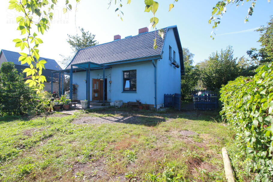 Dārzciema 17, Rīga — maja