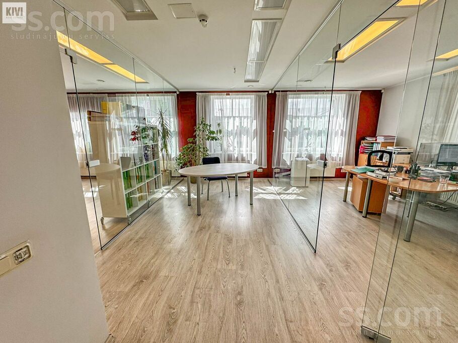 Brīvības 188, Rīga — maja