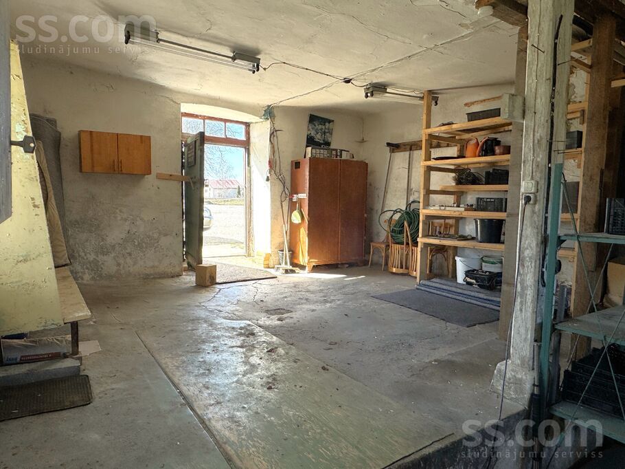 Ezermalas, Jūdaži, Rīgas rajons, Siguldas pag. — maja