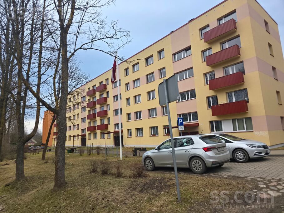 Daugavmalas 36, Saulkalne, Rīgas rajons, Salaspils l. t. — dzivoklis