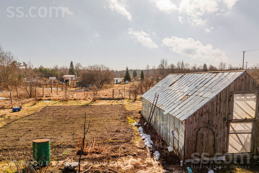Diždārzi, Liepāja un raj., Grobiņa — zeme