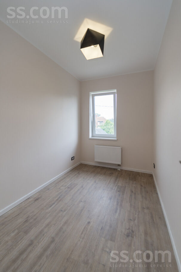 Ķiršu iela 6, Babīte, Rīgas rajons, Babītes pag. — maja