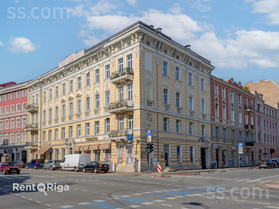 Bruņinieku 8, Rīga — dzivoklis