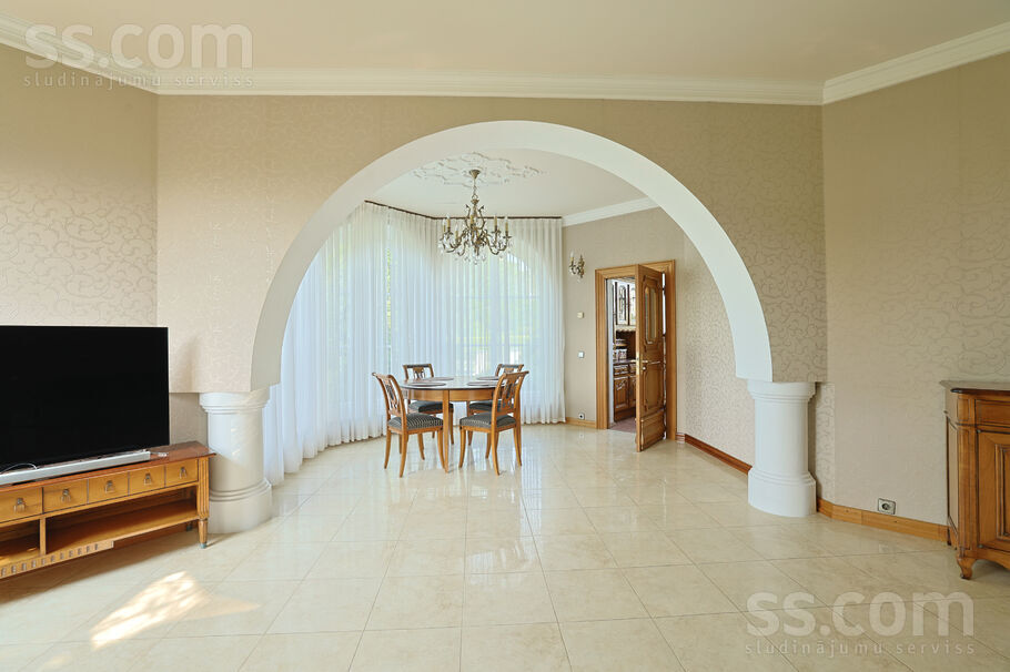 Kalna 11, Rīgas rajons, Sigulda — maja