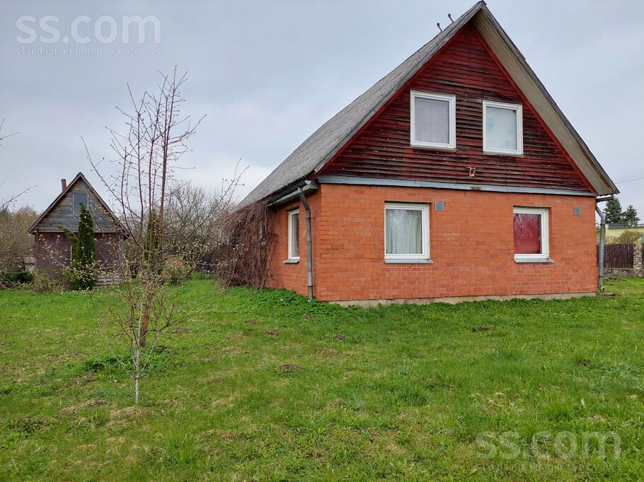 Saules iela 17, Konstantinova, Krāslava un raj., Konstantinovas pag. — maja