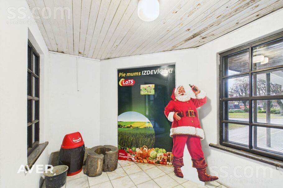 Raiņa iela 12, Valka un raj., Valka — telpa