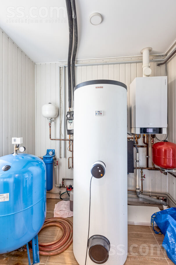 Māras 1, Baltezers, Ādažu nov. — maja