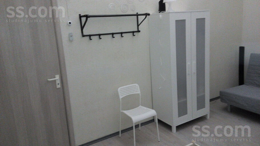 Saules 37, Daugavpils un raj., Daugavpils — dzivoklis