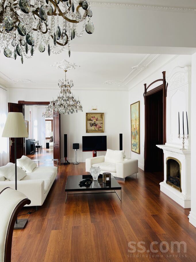 Brīvības 105, Rīga — dzivoklis