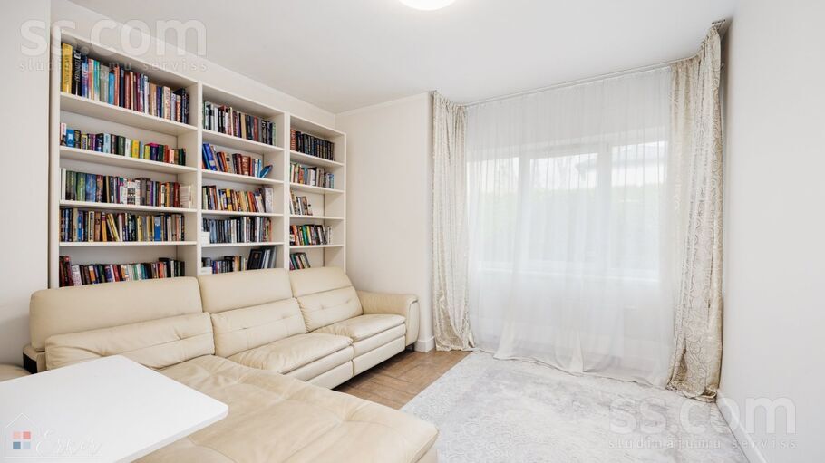 Muižas 24, Jūrmala — maja