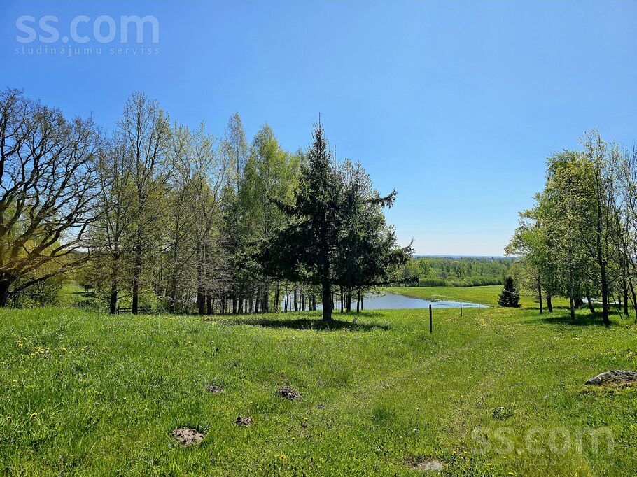 Kalnenieki, Tukums un raj., Pūres pag. — zeme