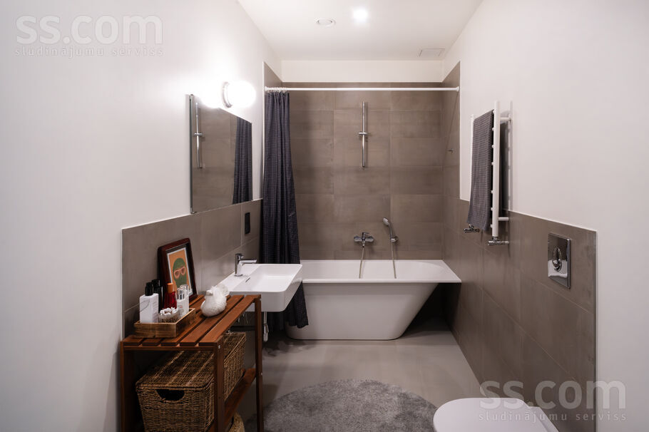 Mūrnieku 12a, Rīga — dzivoklis