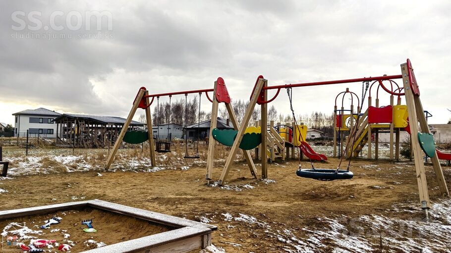 Austrumu 11, Lubauši, Rīgas rajons, Olaines pag. — zeme