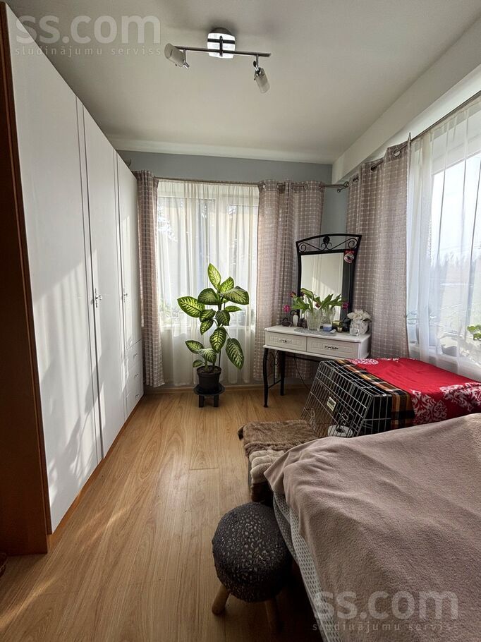 Upeņu 3, Jāņupe, Rīgas rajons, Olaines pag. — maja