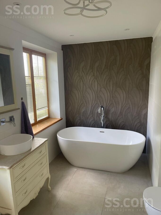 Salenieki 32, Jaksti, Rīgas rajons, Salaspils l. t. — maja