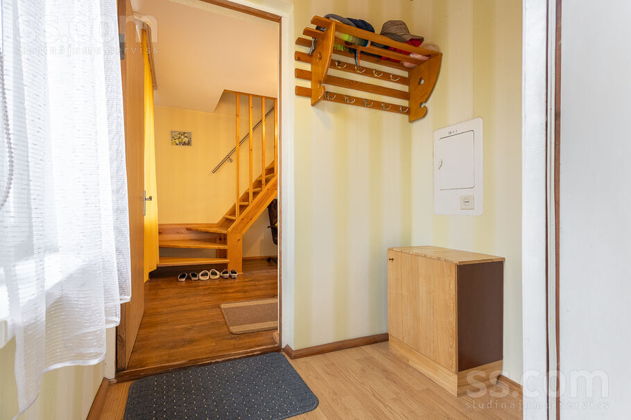 Ābeļu iela 6, Tušķi, Jelgava un raj., Līvbērzes pag. — maja