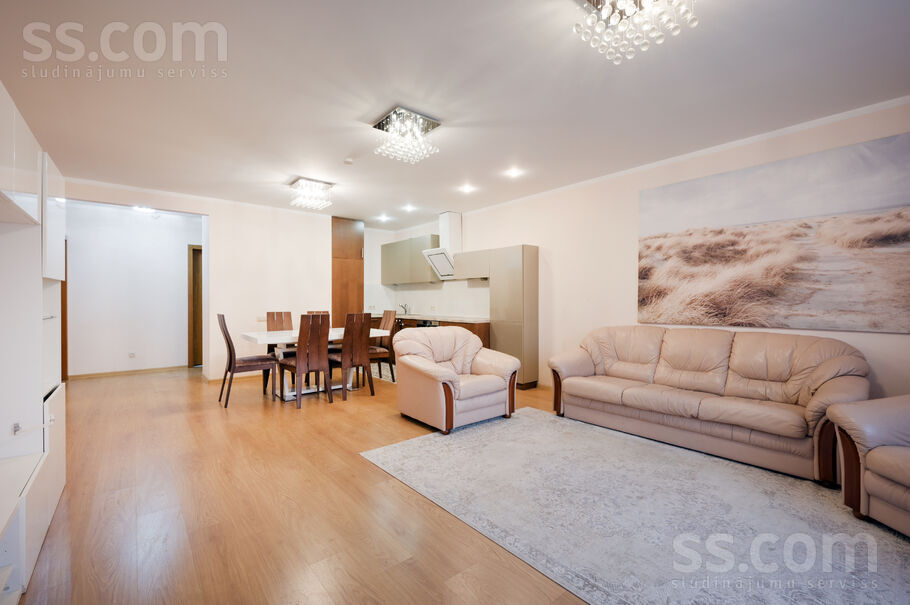 Bērzavoti k-3, Rīgas rajons, Baloži — dzivoklis