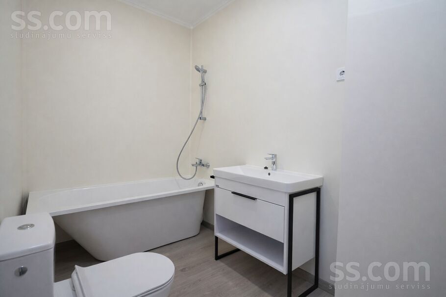 Elizabetes 35, Spilve, Rīgas rajons, Babītes pag. — dzivoklis