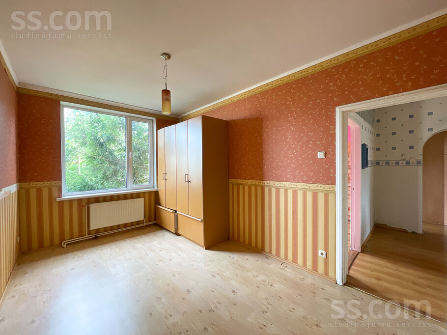 Skolas iela 11, Engure, Tukums un raj., Engures pag. — dzivoklis