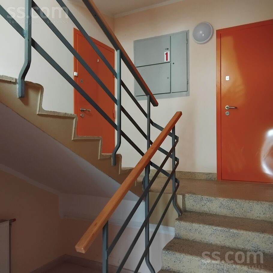 Torņa iela 3, Roja, Talsi un raj., Rojas pag. — dzivoklis