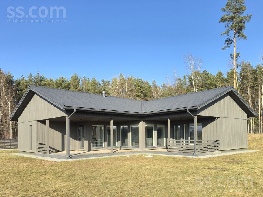 Krāču 6, Sēbruciems, Rīgas rajons, Babītes pag. — maja