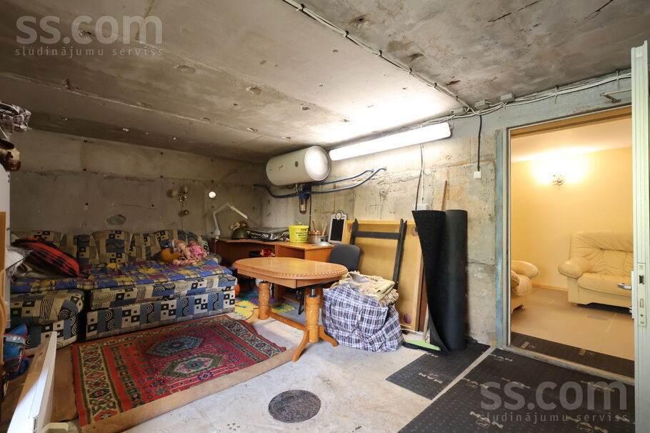 D/s Enerģētiķis, Saurieši, Rīgas rajons, Salaspils l. t. — maja