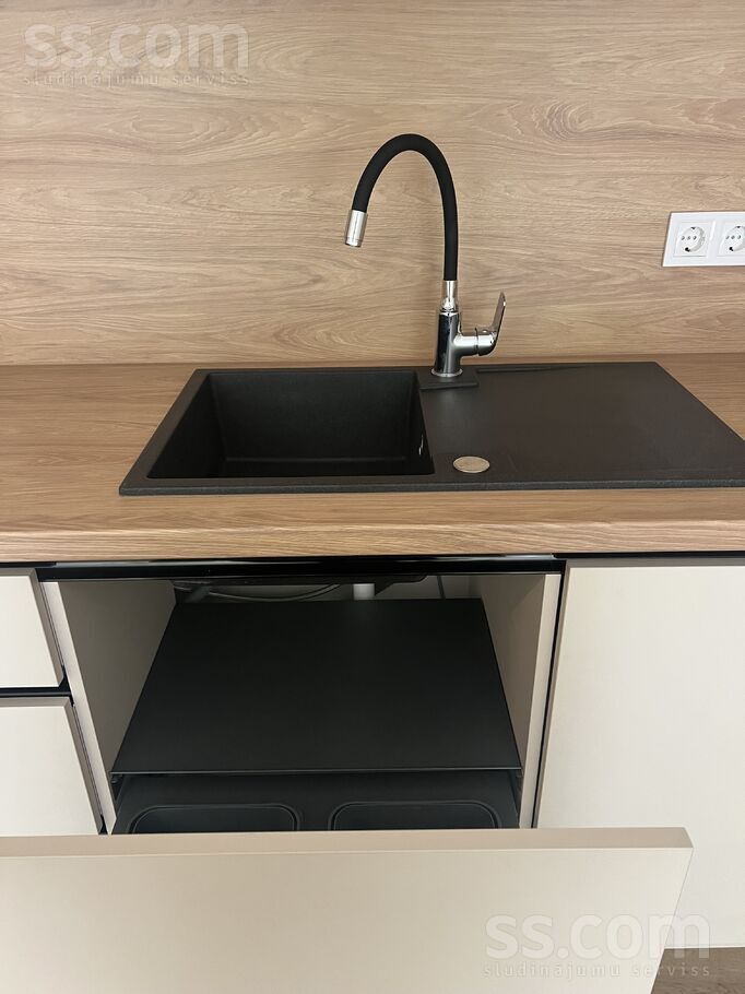 Institūta iela 29, Ulbroka, Rīgas rajons, Stopiņu nov. — dzivoklis