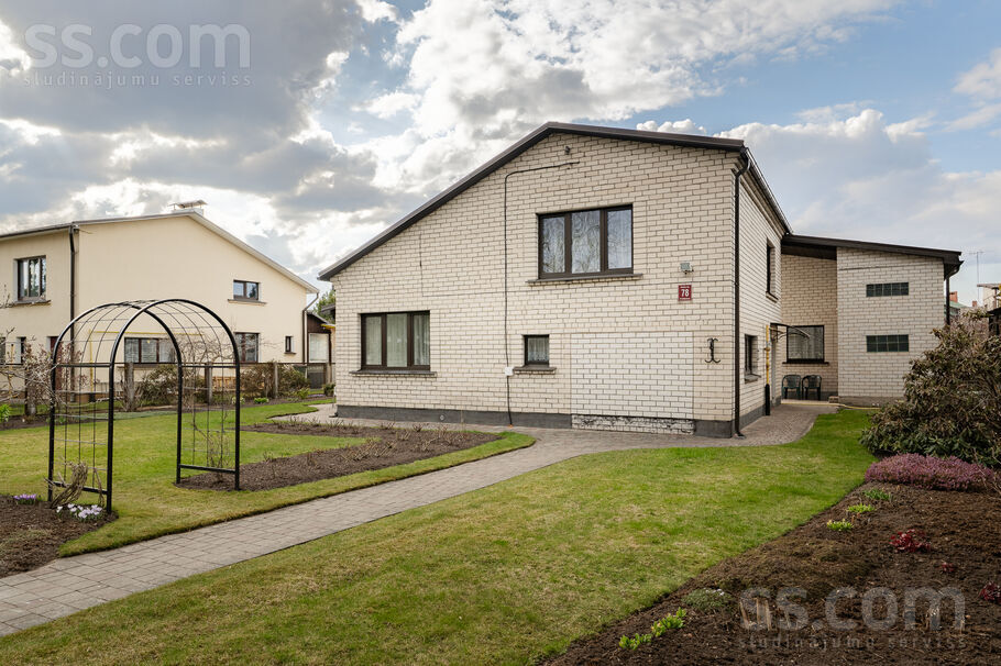 Dambja iela 78, Jelgava un raj., Jelgava — maja