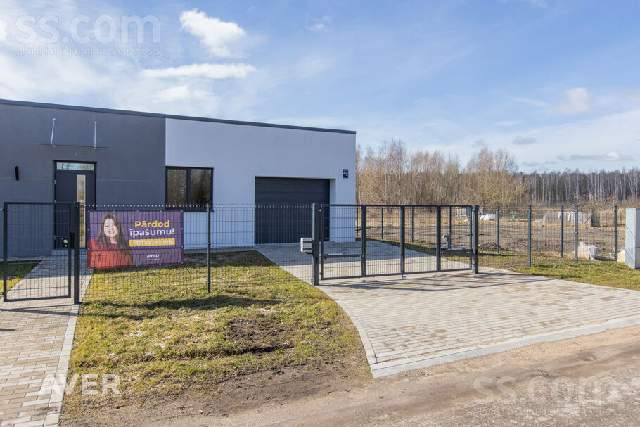 Dzirnezera 4a-2, Līči, Rīgas rajons, Stopiņu nov. — maja