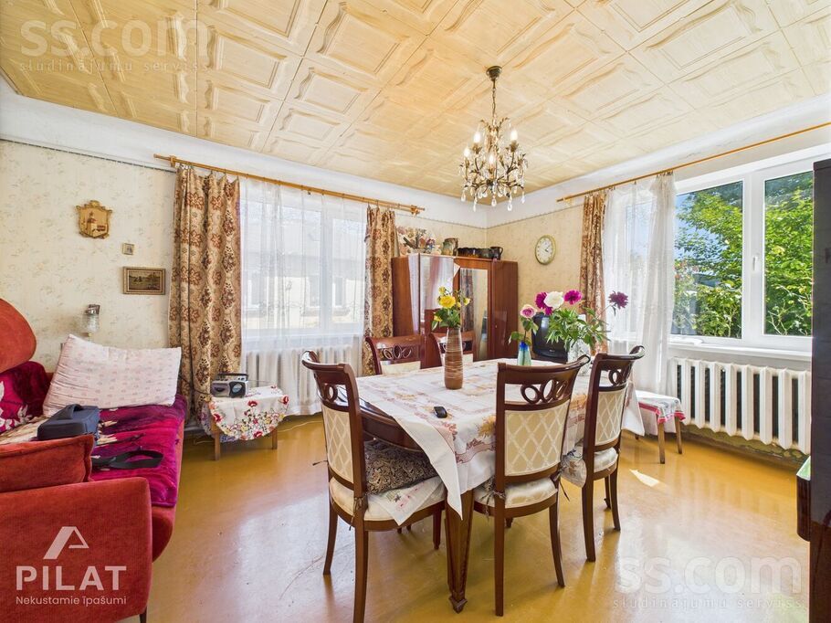 Egļu iela 30, Liepāja un raj., Liepāja — maja