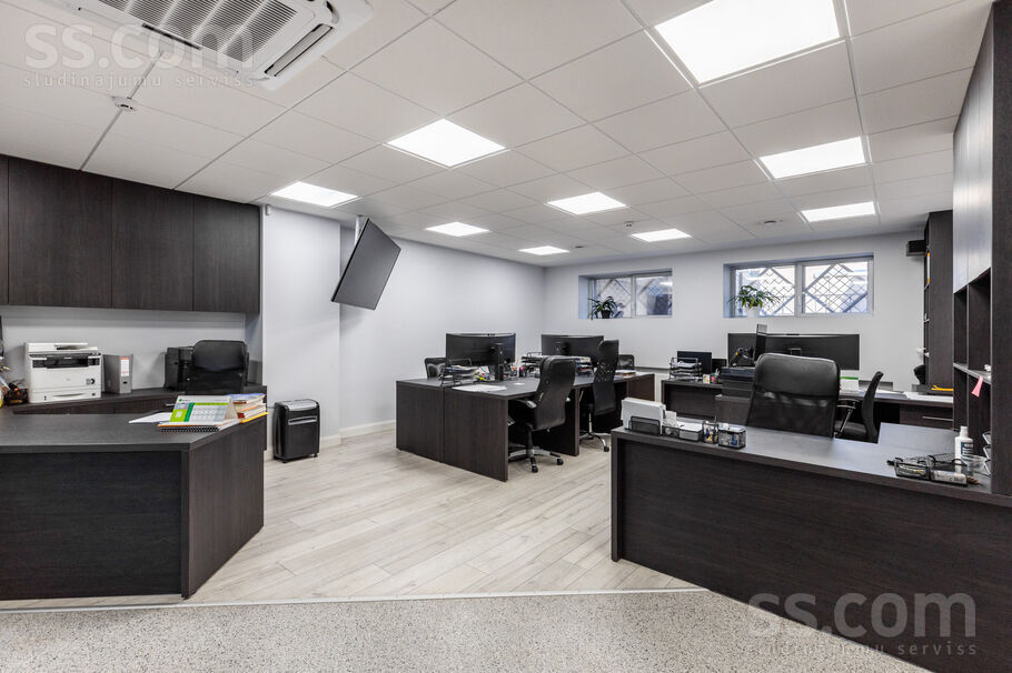 Sadovņikova 21, Rīga — birojs